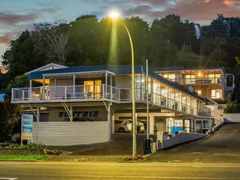 $200,000 Income + Seaview home
