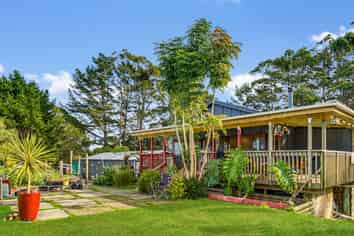 129 McLeod Road, Helensville