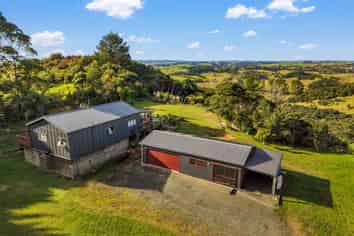 129 McLeod Road, Helensville