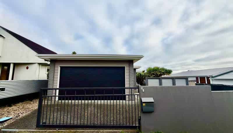 13 bradbury Road, Botany Downs