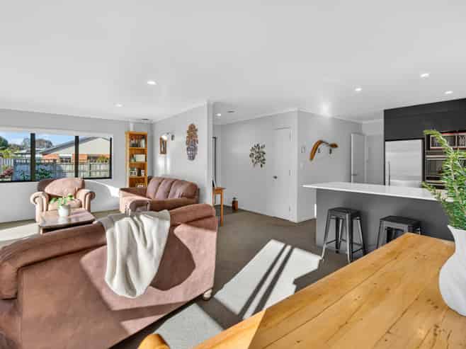 16c William Donald Drive, Masterton