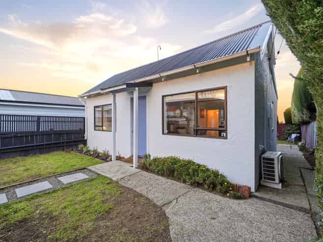 8 Mount Street, Wakari