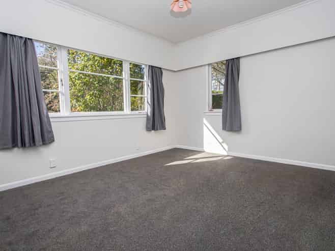 675 Grey Street, Hamilton East