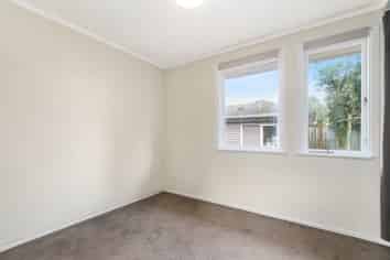 19A Woodglen Road, Glen Eden