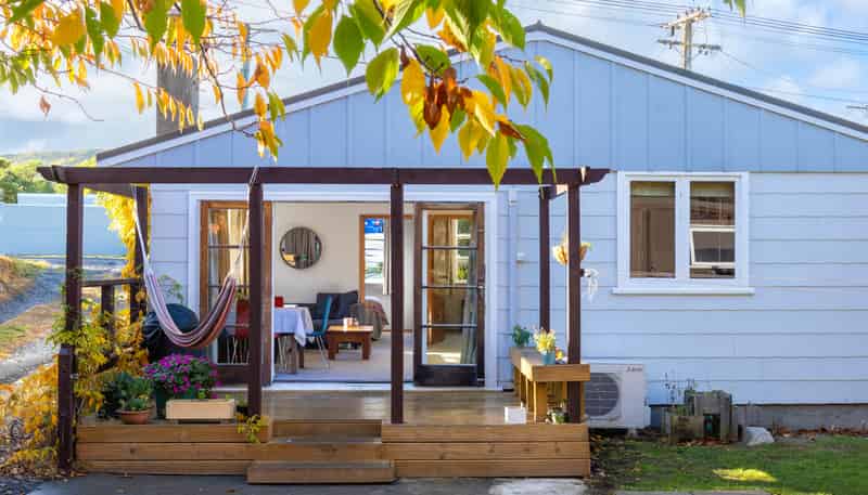 10 Dell Road, Raumati South