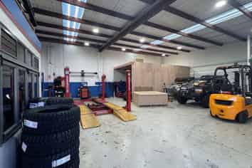 Functional road-front industrial – 228sqm