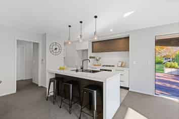33 Tiny Hill Drive, Rolleston