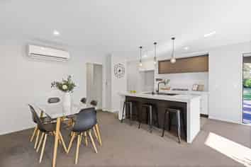 33 Tiny Hill Drive, Rolleston