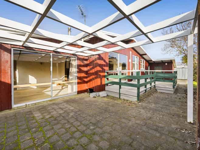 330B South Road, Hawera