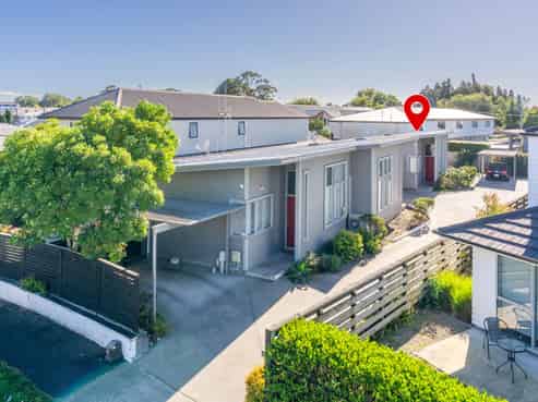 37d Jones Crescent, Melville