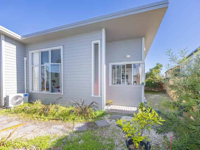 37d Jones Crescent, Melville