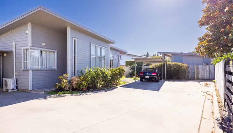 37d Jones Crescent, Melville