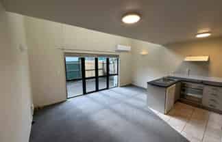 4/89 Portage Road, New Lynn
