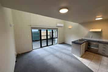 4/89 Portage Road, New Lynn