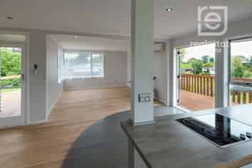 6 Jonathan Place, Putaruru