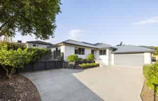 13 Edwin Grove , Bethlehem