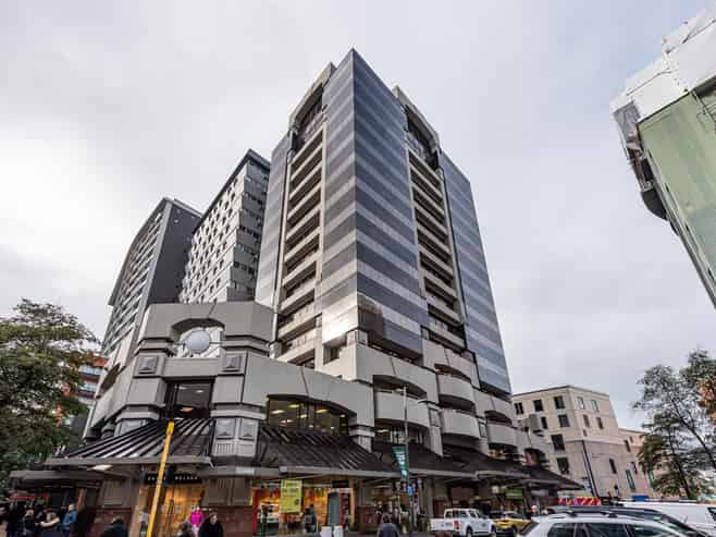 Full Floor With a Quality Fitout