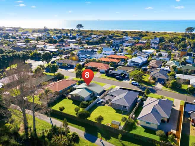 8 Webb Place, Papamoa Beach