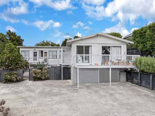 31 Chesterfield Avenue, Glendowie