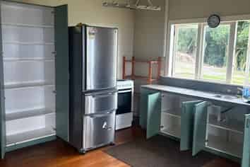 2796 Coast Road, Barrytown