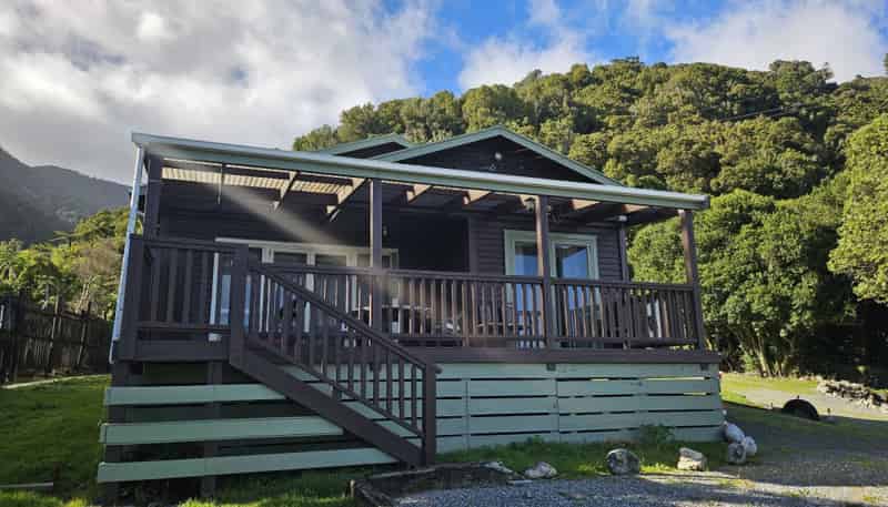 2796 Coast Road, Barrytown
