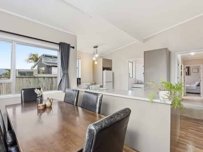 83 Devon Road, Springvale