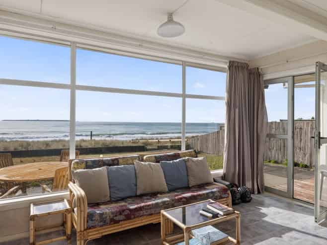 91  Karewa Parade, Papamoa