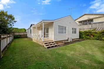 23B Rimu Street, Strandon