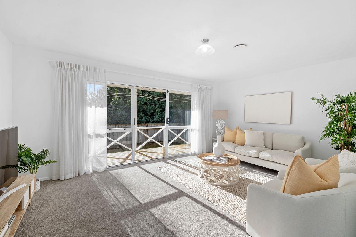 RENOVATED & READY IN STRANDON - Ansicht 3