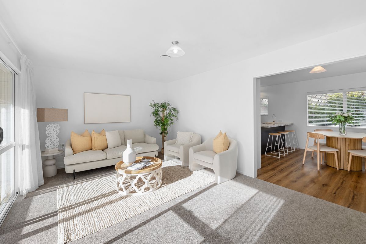 RENOVATED & READY IN STRANDON - Ansicht 2