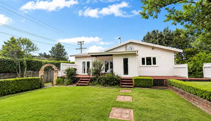 3 Cane Road, Waimauku
