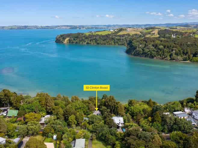 32 Clinton Road, Matakana