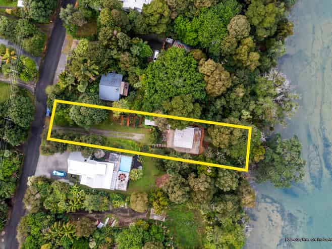32 Clinton Road, Matakana