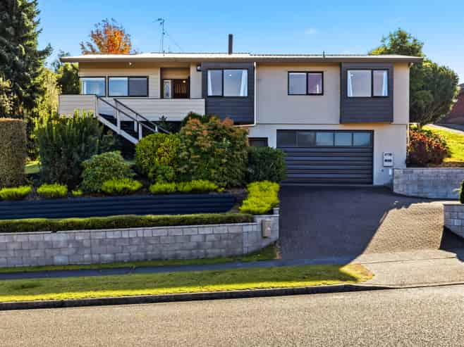 21 Kahurangi Drive, Rangatira Park