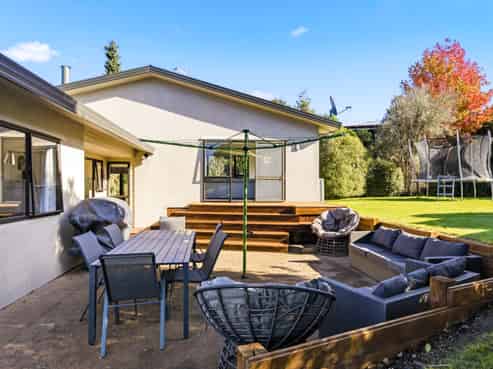 21 Kahurangi Drive, Rangatira Park