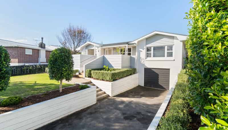 82 Grange Road, Otumoetai