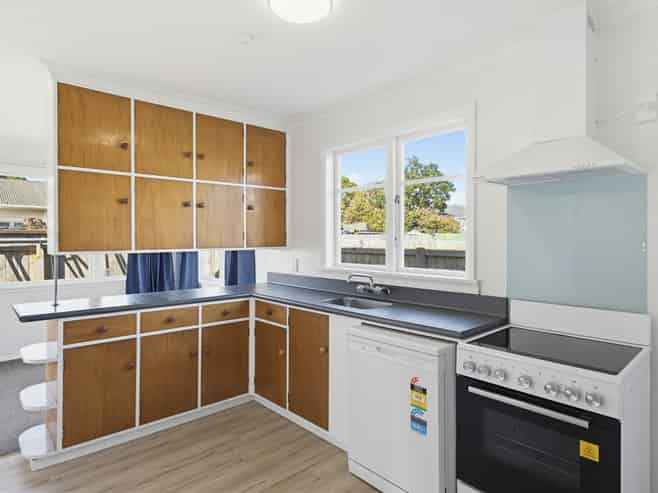 27 Elizabeth Street, Levin