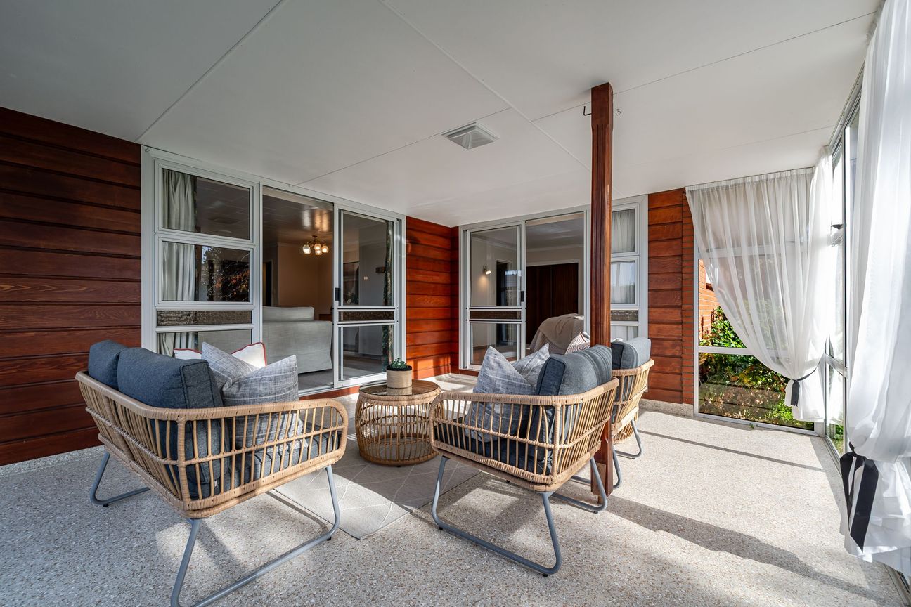 Exceptional Living & Garaging - Fler