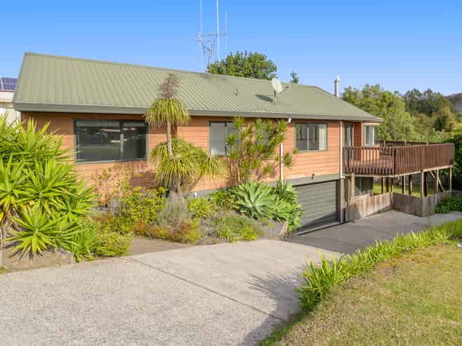 120 Meander Drive, Welcome Bay