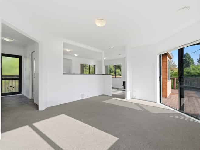 120 Meander Drive, Welcome Bay