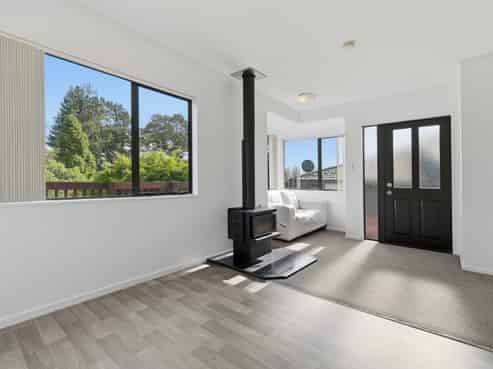 120 Meander Drive, Welcome Bay