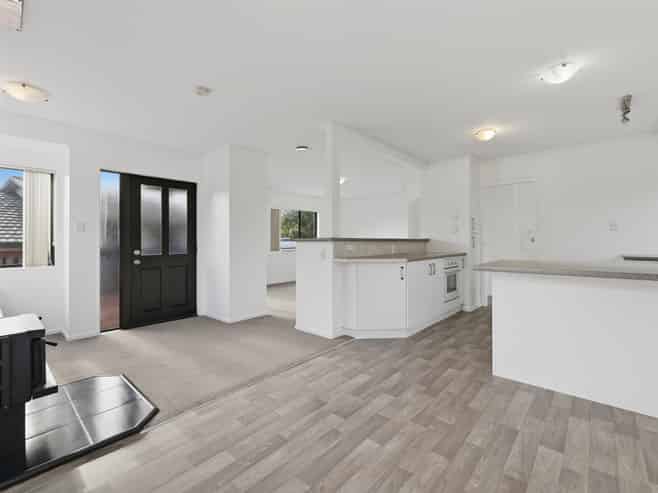 120 Meander Drive, Welcome Bay