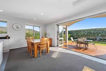 7 Nicola Jean Place, Flagstaff