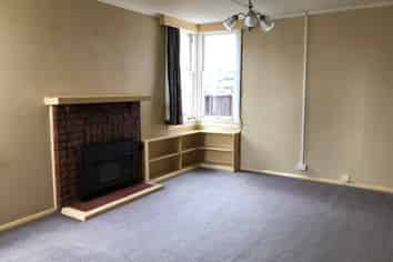 97 Broadway, Carterton