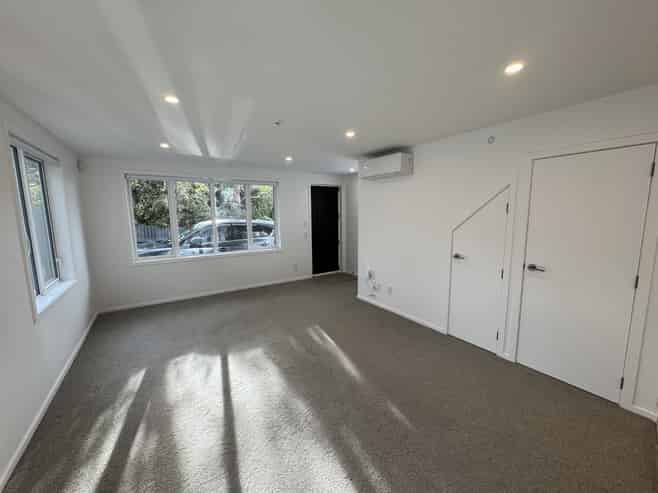 45a The Drive, Tawa