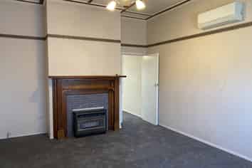 16 Disraeli Street, Hawera