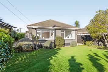 404 Bower Avenue, Parklands