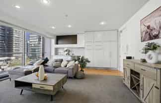 2/602 Beach Road, Auckland Central