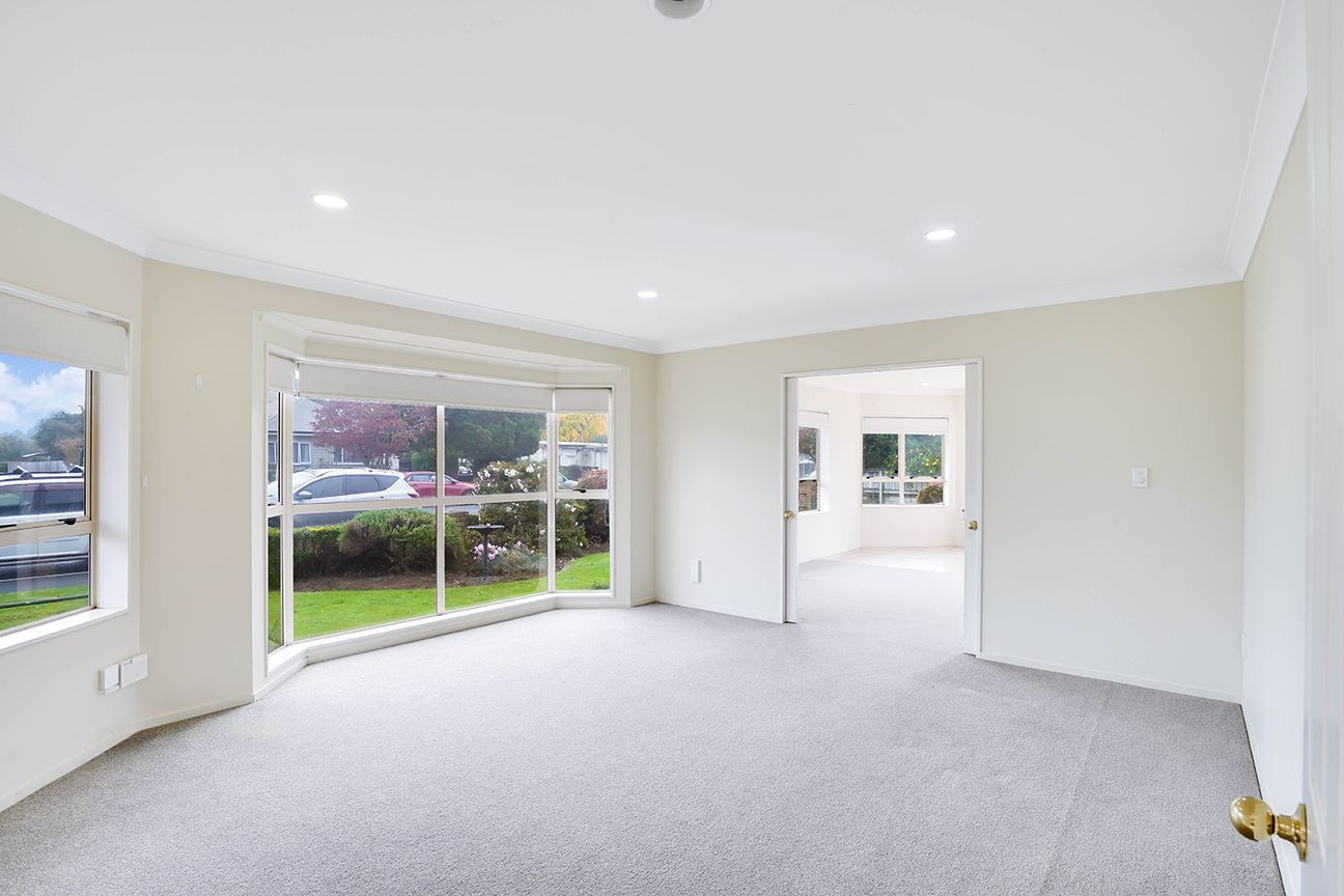 Two Bedroom Home With Ample Space - Vista 5