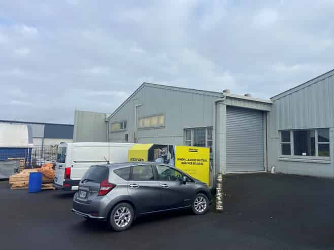 Funky Industrial Space in Te Rapa